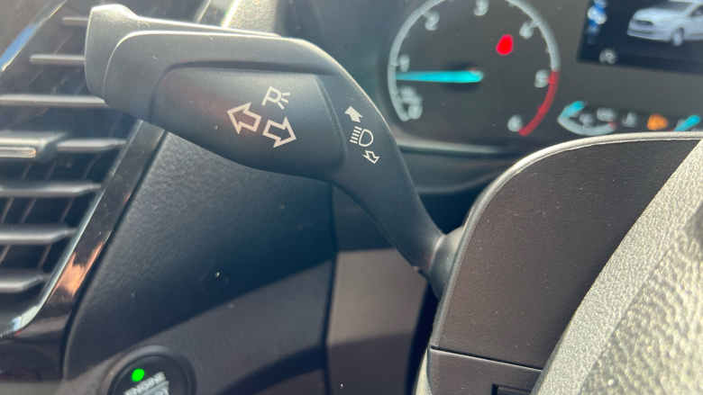 Ford Transit Connect 240 L1 Diesel 1.5 EcoBlue 100ps Limited Van